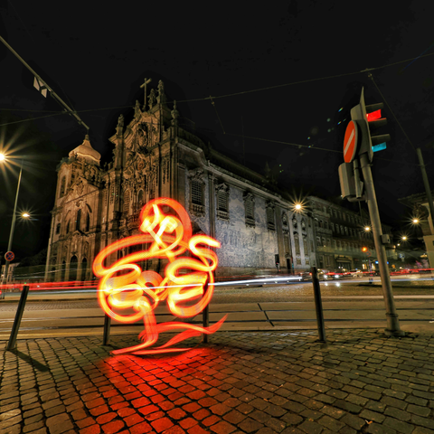 Mr.Heart - Porto - Light Painting Art- Artezaar.com Online Art Gallery